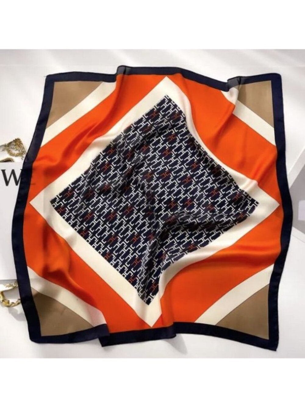 ✨Luxurious Elegant Bandana Square Scarf Silky Soft Satin Soft ORANGE Geometric✨ - Picture 4 of 5